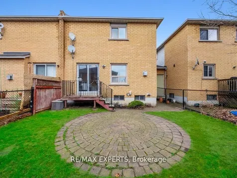 97 Pinedale Gate Vaughan ON L4L 8X3