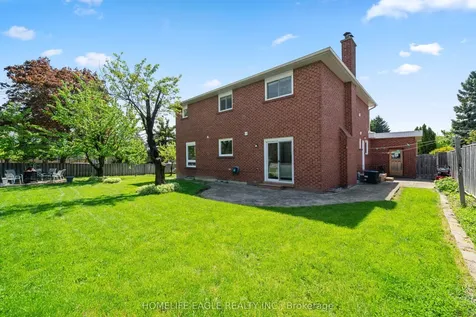 304 Firglen Ridge Vaughan ON L4L 1N7