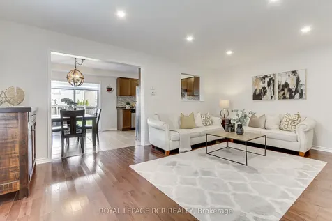 371 Langford Boulevard Bradford West Gwillimbury ON L3Z 0P7