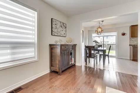 371 Langford Boulevard Bradford West Gwillimbury ON L3Z 0P7