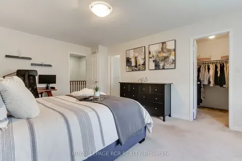 371 Langford Boulevard Bradford West Gwillimbury ON L3Z 0P7
