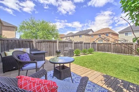 371 Langford Boulevard Bradford West Gwillimbury ON L3Z 0P7