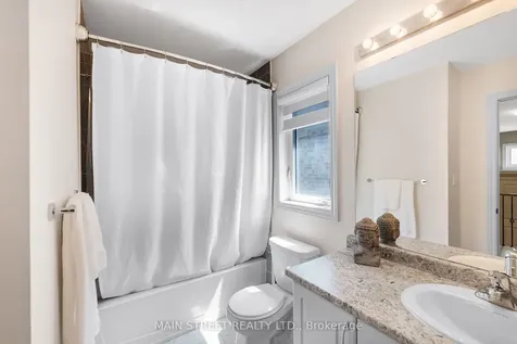 1518 Emberton Way Innisfil ON L9S 0L6