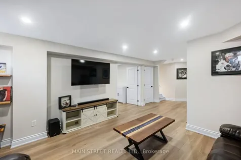 1518 Emberton Way Innisfil ON L9S 0L6