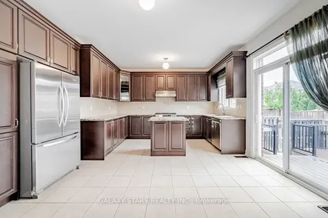 63 Trudeau Drive Vaughan ON L4H 0B7