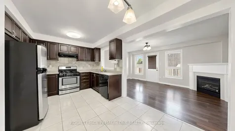108 Argento Crescent Vaughan ON L4H 0B6