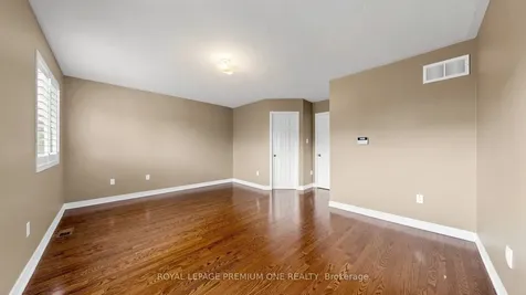 108 Argento Crescent Vaughan ON L4H 0B6