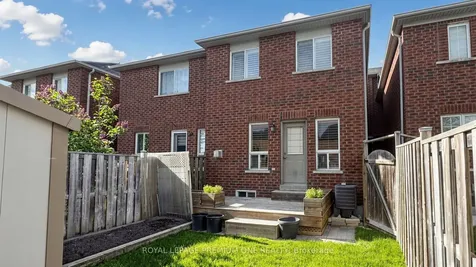108 Argento Crescent Vaughan ON L4H 0B6