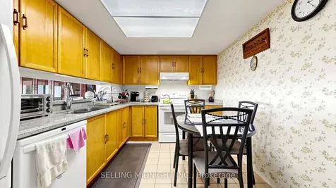 2 Raymerville Drive Markham ON L3P 7N7