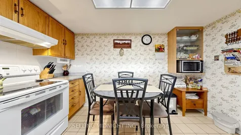 2 Raymerville Drive Markham ON L3P 7N7