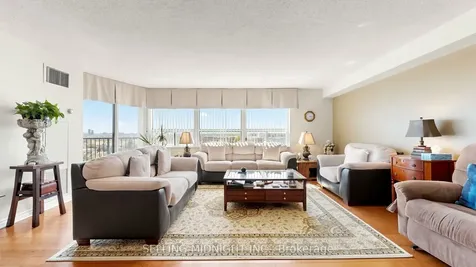 2 Raymerville Drive Markham ON L3P 7N7