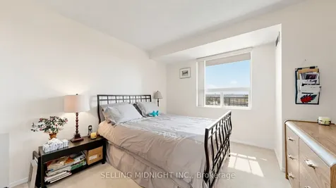 2 Raymerville Drive Markham ON L3P 7N7
