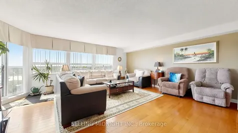 2 Raymerville Drive Markham ON L3P 7N7