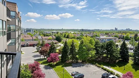 2 Raymerville Drive Markham ON L3P 7N7