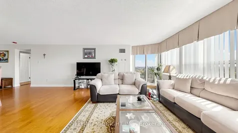 2 Raymerville Drive Markham ON L3P 7N7