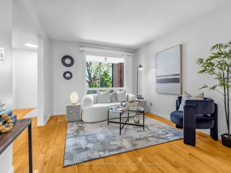 56 Oakmount Crescent Vaughan ON L4K 2C3