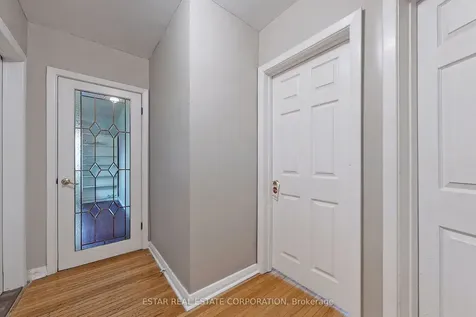 26 Elm Street Markham ON L3P 2V5