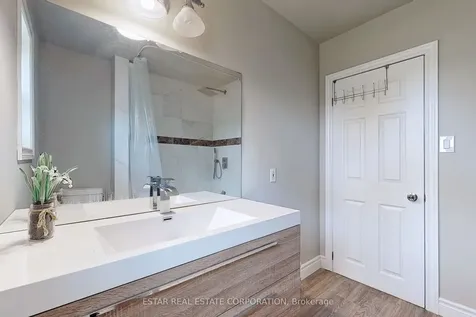 26 Elm Street Markham ON L3P 2V5