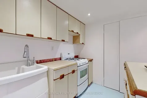 26 Elm Street Markham ON L3P 2V5