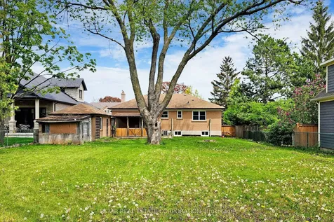 26 Elm Street Markham ON L3P 2V5
