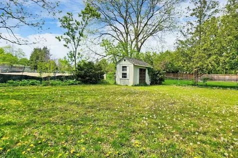 26 Elm Street Markham ON L3P 2V5