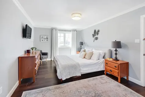 885 Dales Avenue Newmarket ON L3Y 5Z6