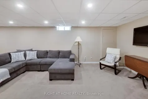 885 Dales Avenue Newmarket ON L3Y 5Z6