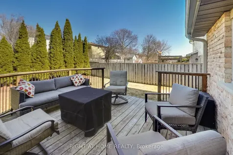885 Dales Avenue Newmarket ON L3Y 5Z6