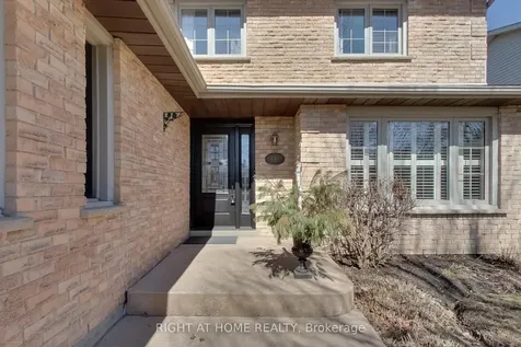 885 Dales Avenue Newmarket ON L3Y 5Z6