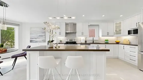 42 Rockwell Road Richmond Hill ON L4B 1B1