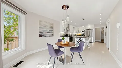 42 Rockwell Road Richmond Hill ON L4B 1B1