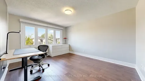 42 Rockwell Road Richmond Hill ON L4B 1B1