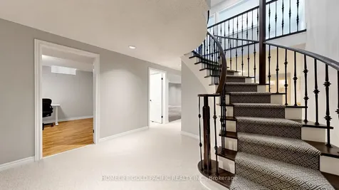 42 Rockwell Road Richmond Hill ON L4B 1B1