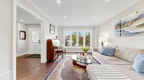 42 Rockwell Road Richmond Hill ON L4B 1B1