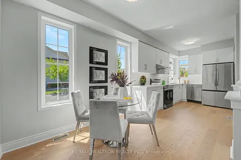 6 Northvale Road Markham ON L6B 1G4