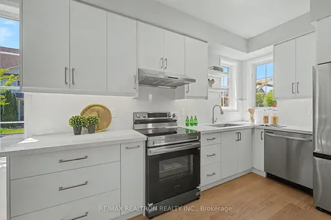 6 Northvale Road Markham ON L6B 1G4