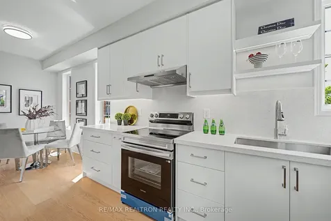 6 Northvale Road Markham ON L6B 1G4