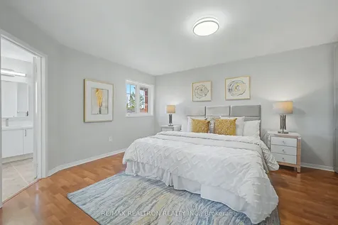 6 Northvale Road Markham ON L6B 1G4