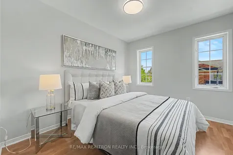 6 Northvale Road Markham ON L6B 1G4