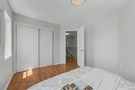 6 Northvale Road Markham ON L6B 1G4