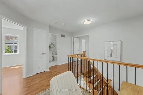 6 Northvale Road Markham ON L6B 1G4