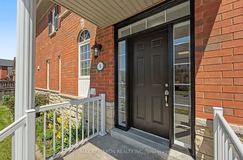6 Northvale Road Markham ON L6B 1G4
