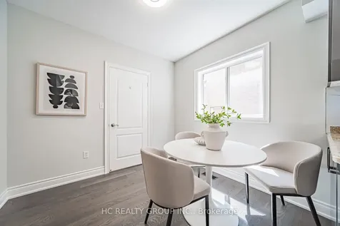483 Menczel Crescent Newmarket ON L3X 2P6