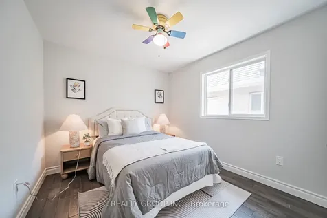 483 Menczel Crescent Newmarket ON L3X 2P6