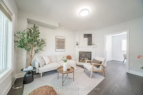 483 Menczel Crescent Newmarket ON L3X 2P6