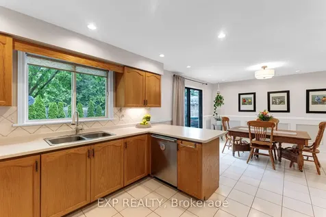 374 Savage Road Newmarket ON L3X 1S3