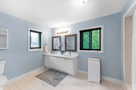 374 Savage Road Newmarket ON L3X 1S3