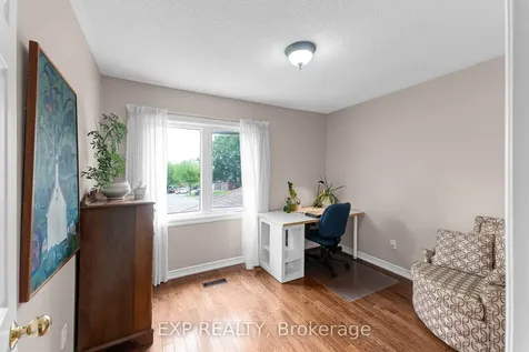 374 Savage Road Newmarket ON L3X 1S3