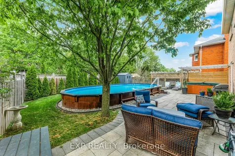 374 Savage Road Newmarket ON L3X 1S3