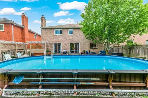 374 Savage Road Newmarket ON L3X 1S3
